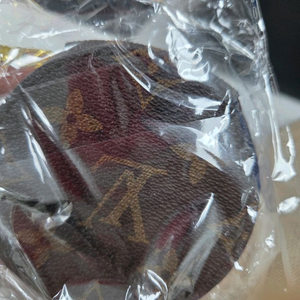 모노그램 코인클립