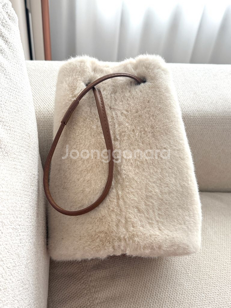 구호 퍼버킷백--1