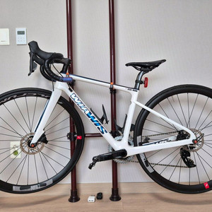 2022 위아위스 래디컬 xxs 팝니다.