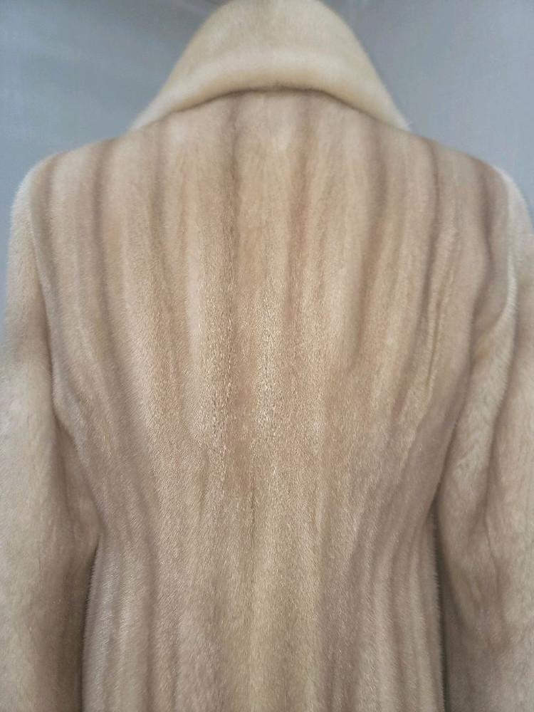 라벤더 컬러 코펜 퍼플 휘메일 풀스킨 밍크 롱코트--4