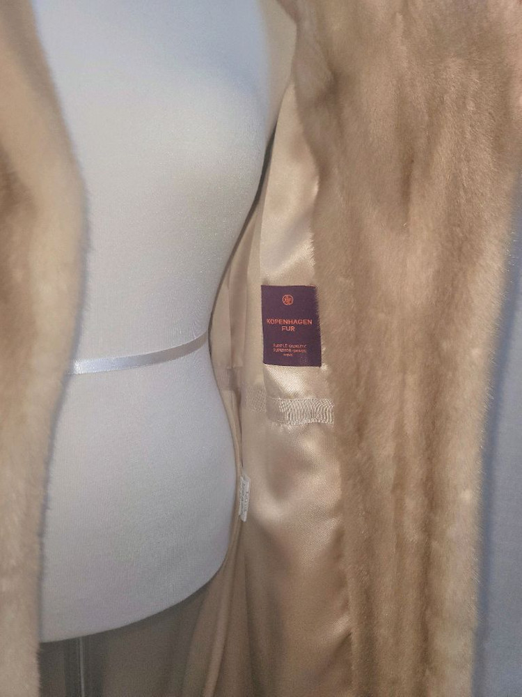 라벤더 컬러 코펜 퍼플 휘메일 풀스킨 밍크 롱코트--6