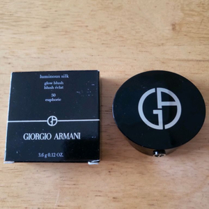 조르지오 아르마니 루미너스 실크 글로우 블러쉬 50