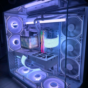 라이젠7 9800X3D RTX5080 감성신품PC 급매 이미지