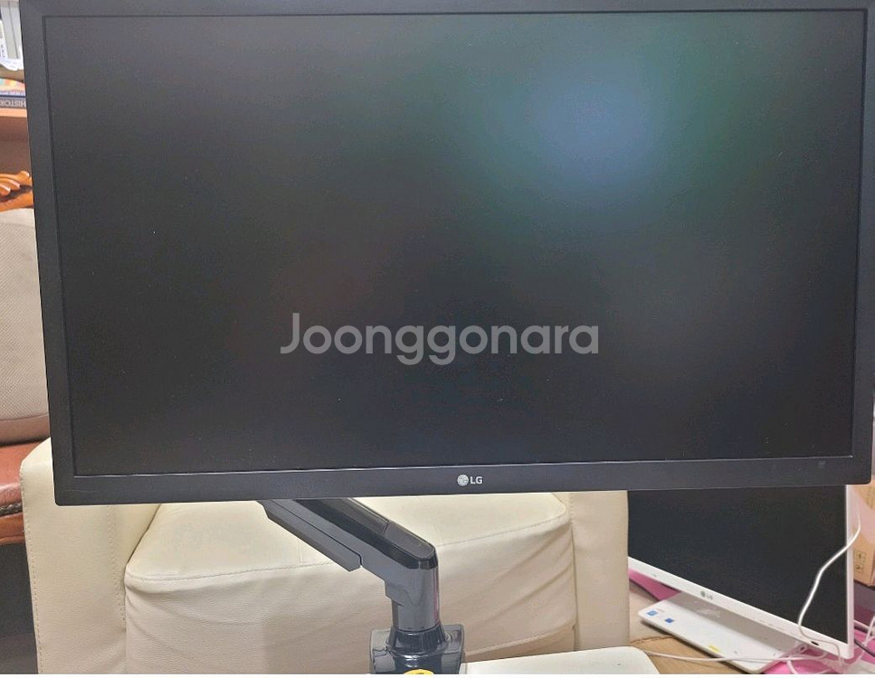 LG (24MK430H)모니터+모니터암.--3