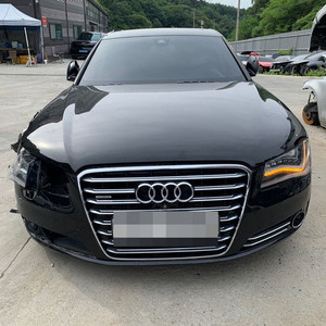 [ 아우디 A8 (D4) ] 실내 or 전장 및 외장 부품 판매 합니다