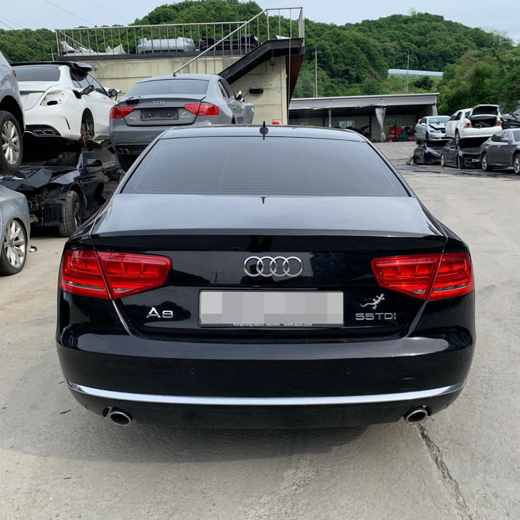 [ 아우디 A8 (D4) ] 실내 or 전장 및 외장 부품 판매 합니다 이미지