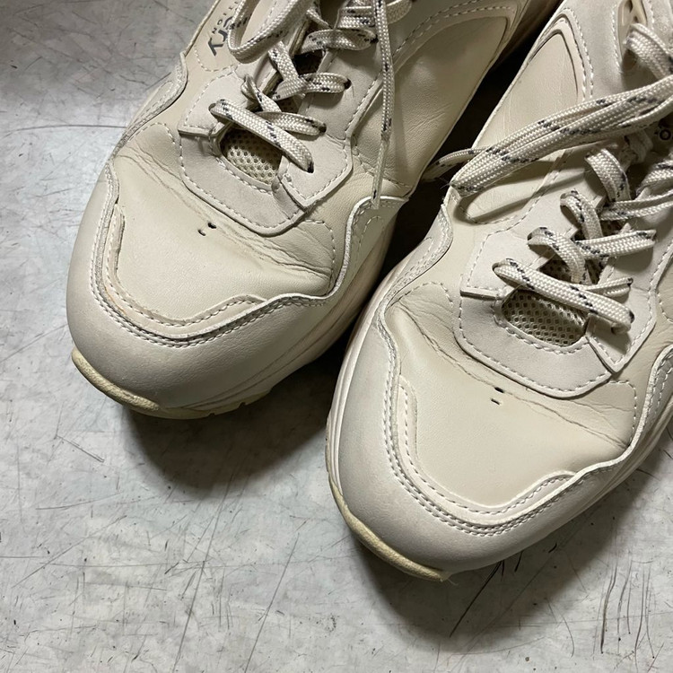 디스커버리 아이보리 여성 운동화 신발 240 이미지