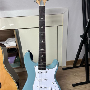 PRS SE 실버스카이 스톤블루