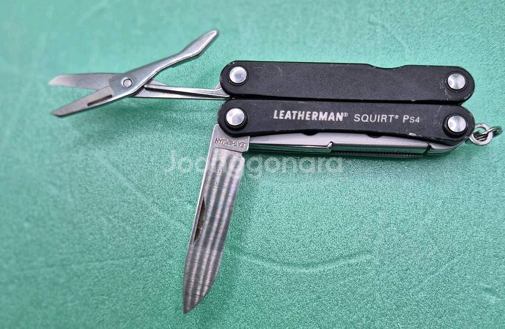 레더맨 스쿼트PS4--3