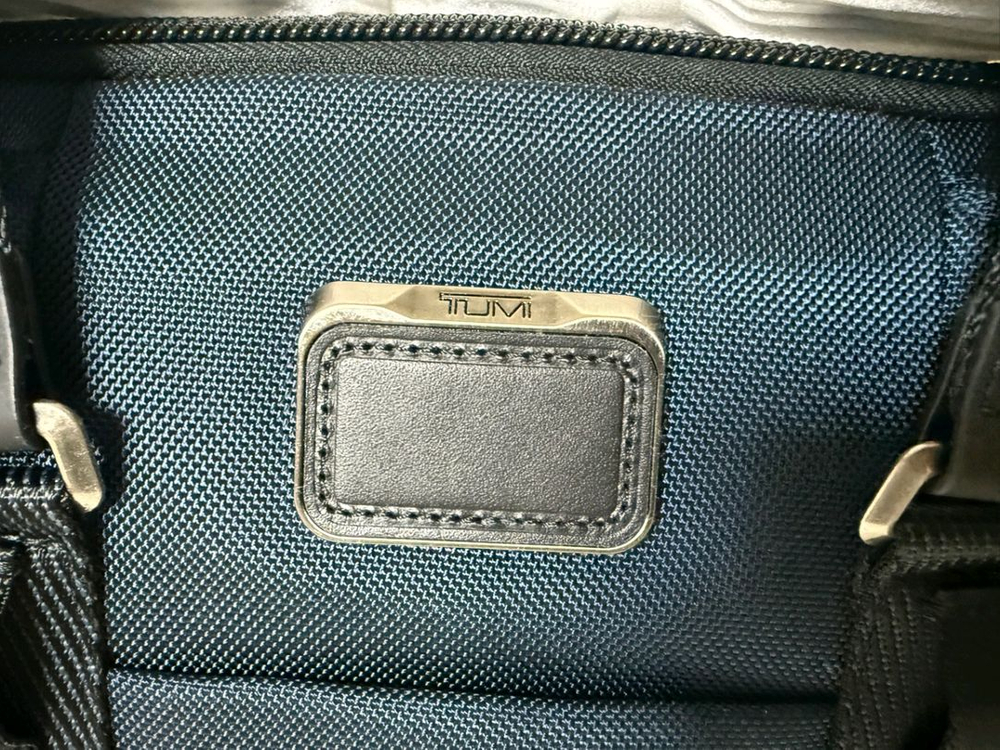 투미] 새제품 알파 브라보 아카데미 브리프케이스 네이비--2