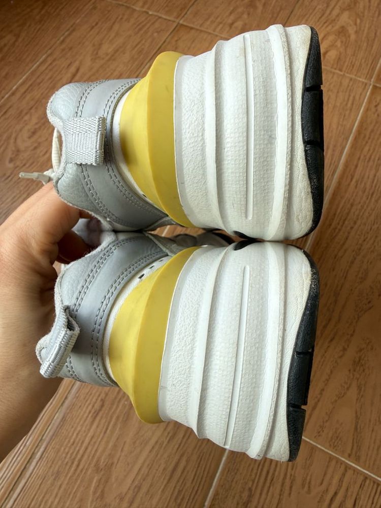 나이키 M2K테크노 화이트 (235)--1