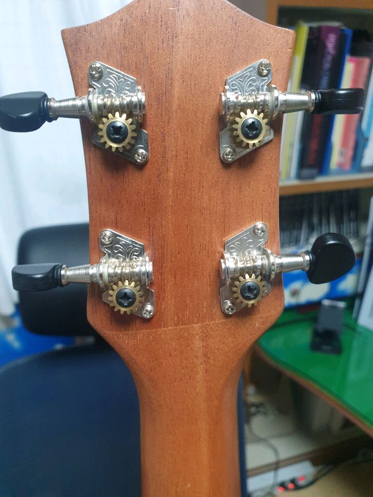 로코망고 우쿨렐레 중고 판매합니다. 이미지