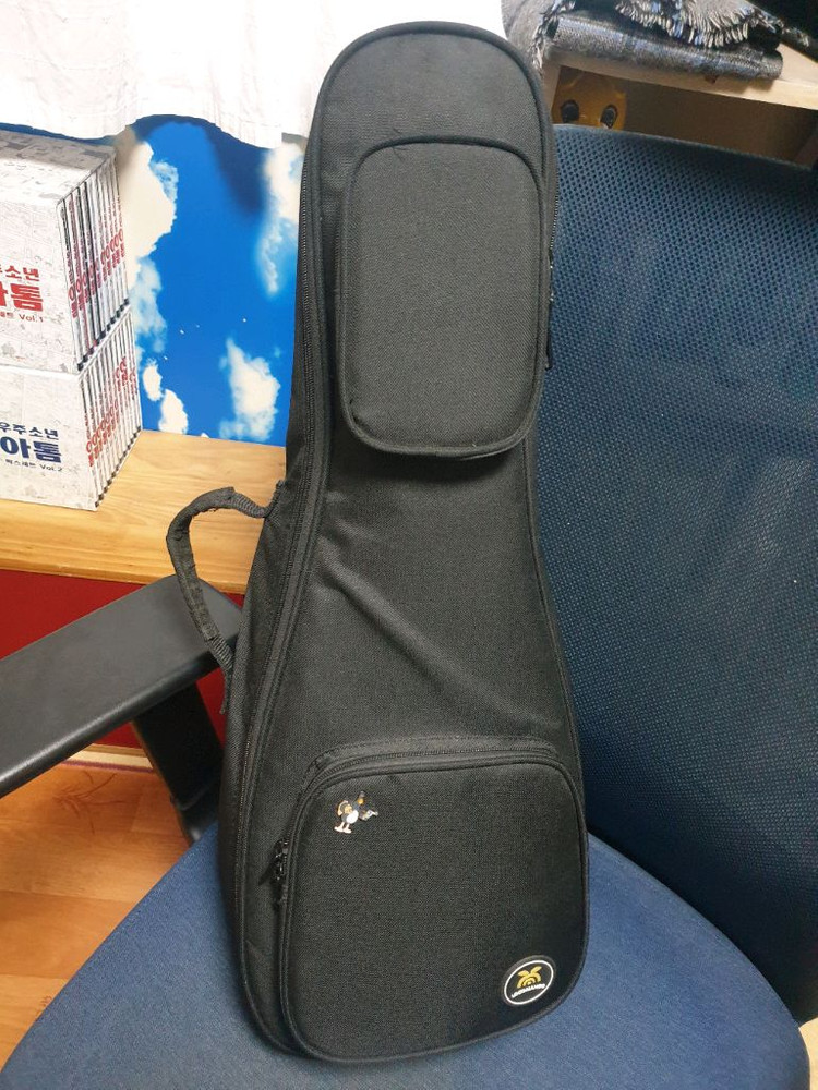 로코망고 우쿨렐레 중고 판매합니다. 이미지