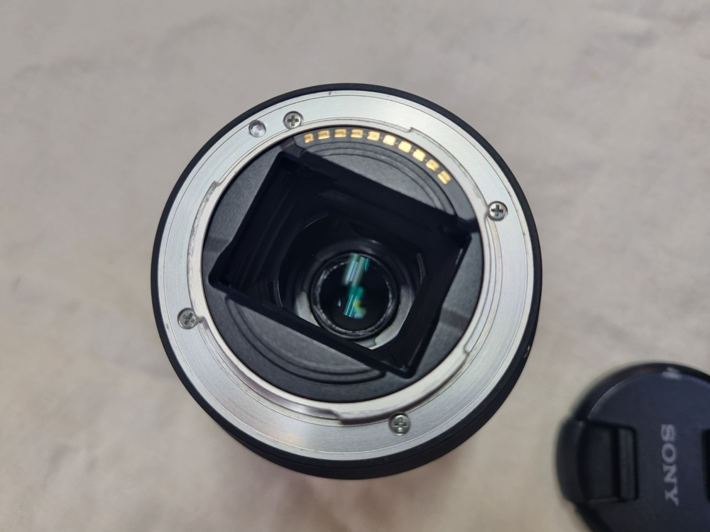 소니 알파 FE 28-70mm F3.5-5.6 OSS--4