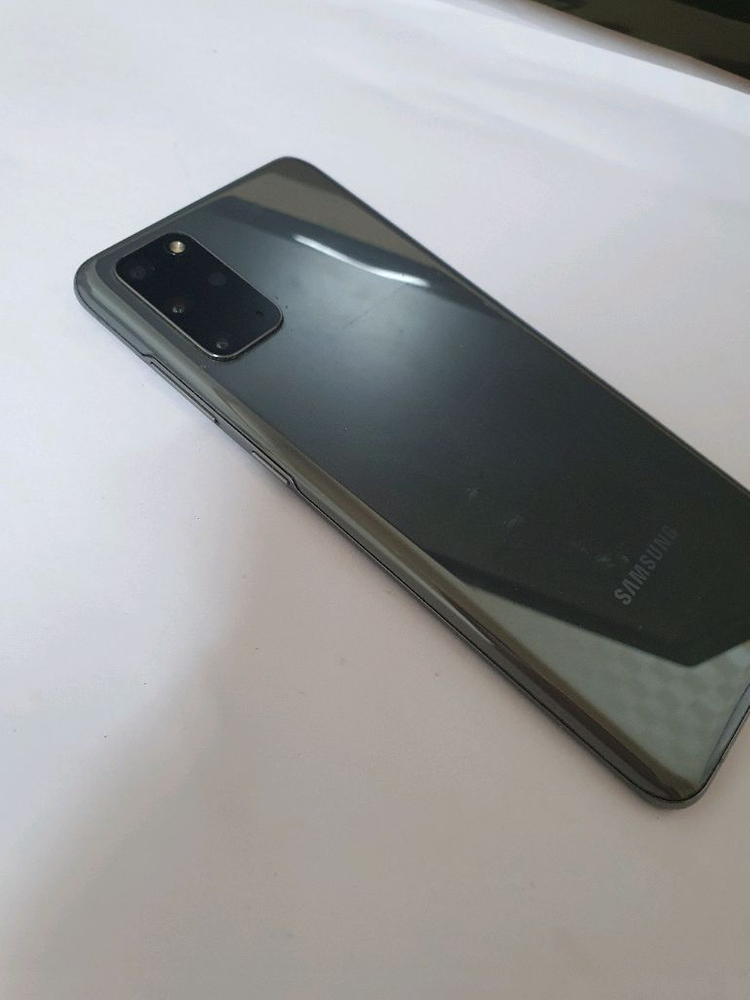 갤럭시S20플러스 256기가--4