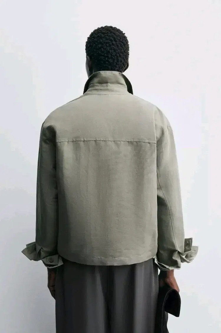 L) 자라 25fw 박시핏 포켓 오버셔츠 자켓 카키색 5899 444--3