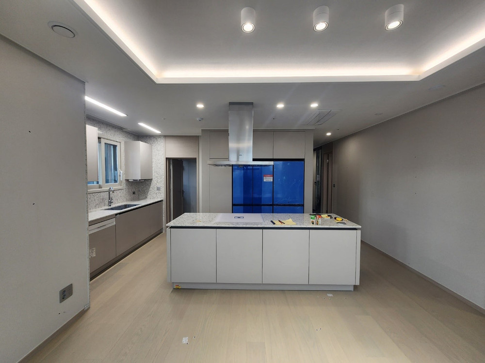 [미사용/새상품] 일렉트로룩스 3구 인덕션 CIV60344 판매 ( 정가 170만원 )--2