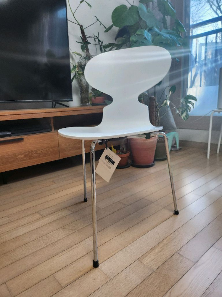 거의새것>> 프리츠한센 앤트체어 3발--1