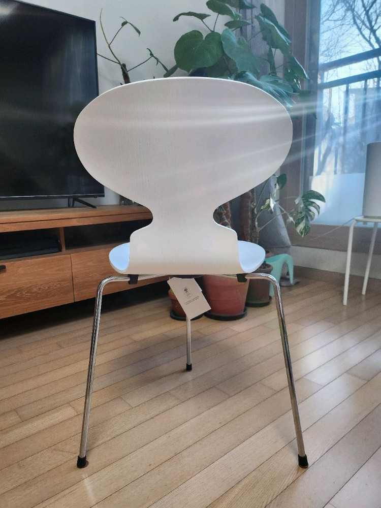 거의새것>> 프리츠한센 앤트체어 3발--2