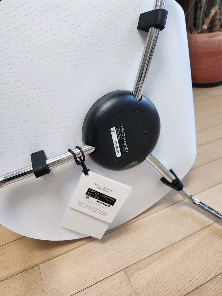 거의새것>> 프리츠한센 앤트체어 3발--3