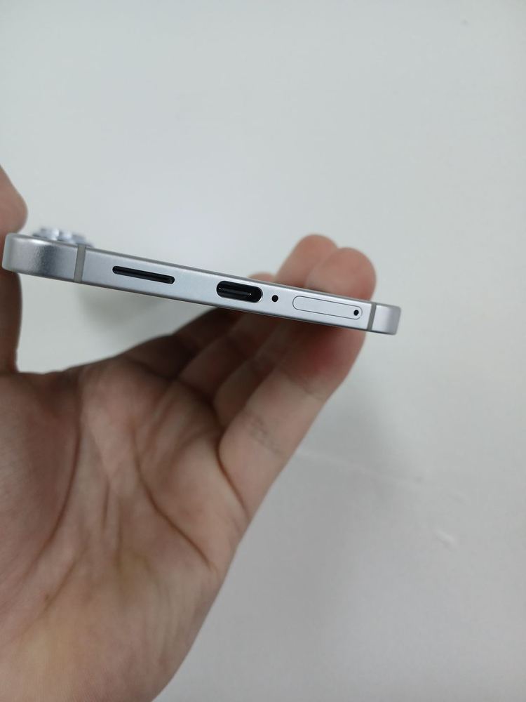 갤럭시S25엣지 256_GB 팝니다!!중고폰업무폰저가폰세컨폰공기계게임폰효도폰게임폰알뜰폰) 이미지