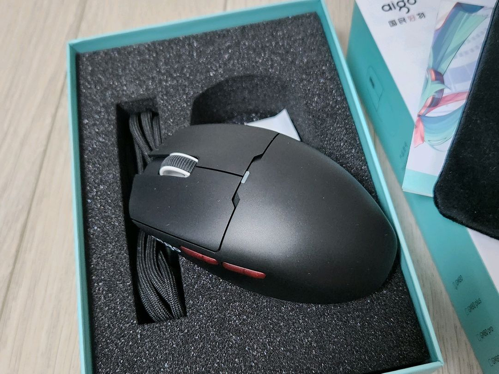 저소음 개조된 듣보잡 게이밍 마우스들--4