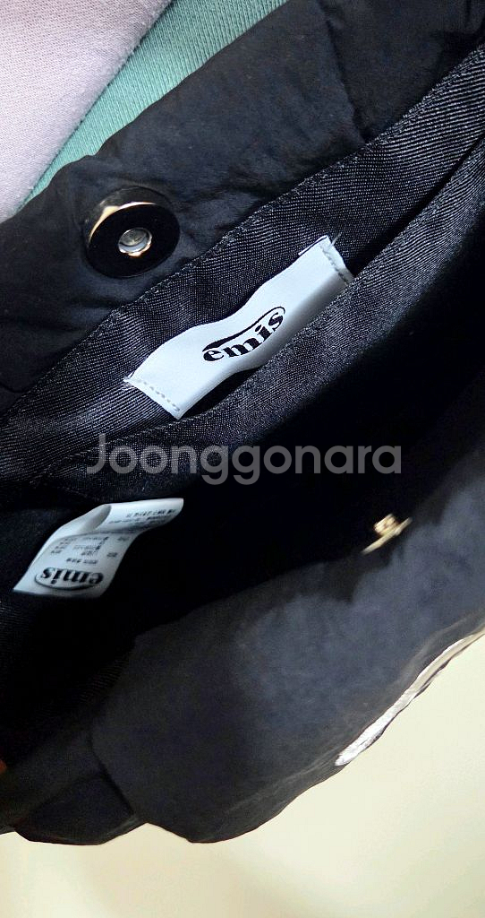 이미스 패딩백 블랙 정품. 어디에도 들기좋은 귀여운 이미스백.--5