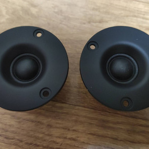 피어리스 트위터