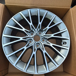 제네시스 G80 18인치 순정 휠 (임판급) 이미지