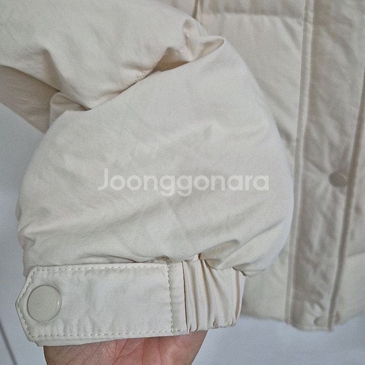 모어댄 숏 패딩--3