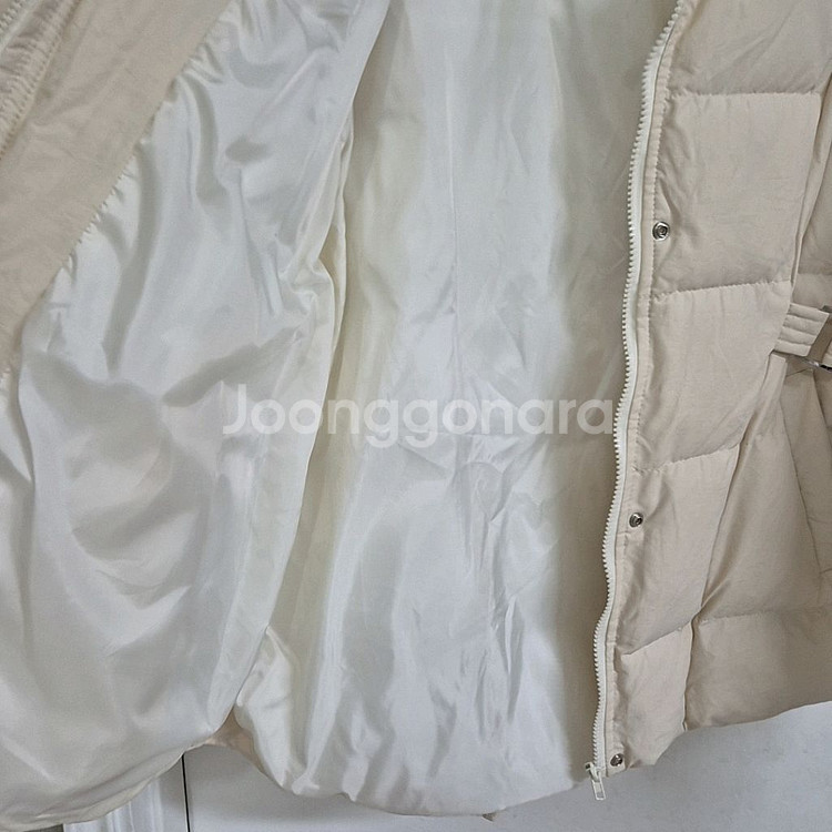 모어댄 숏 패딩--5