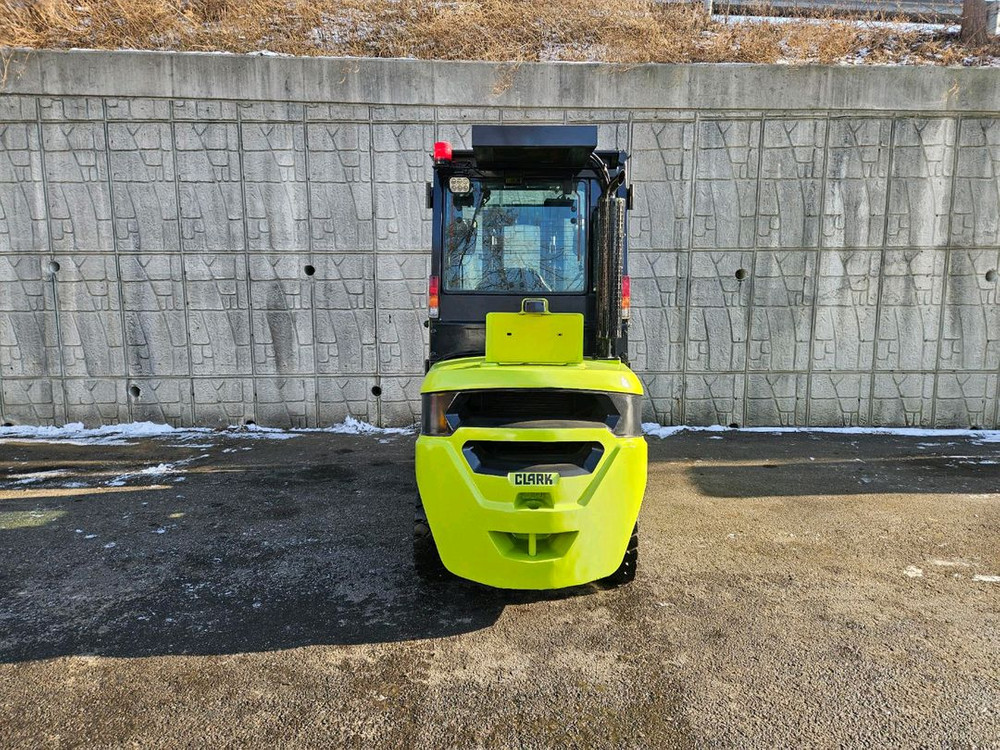 중고지게차 클라크 GTS30H (3단) 디젤 3톤 3단 지게차 (3스풀, 3단마스트, 캐빈, 냉난방, 후방카메라)--4