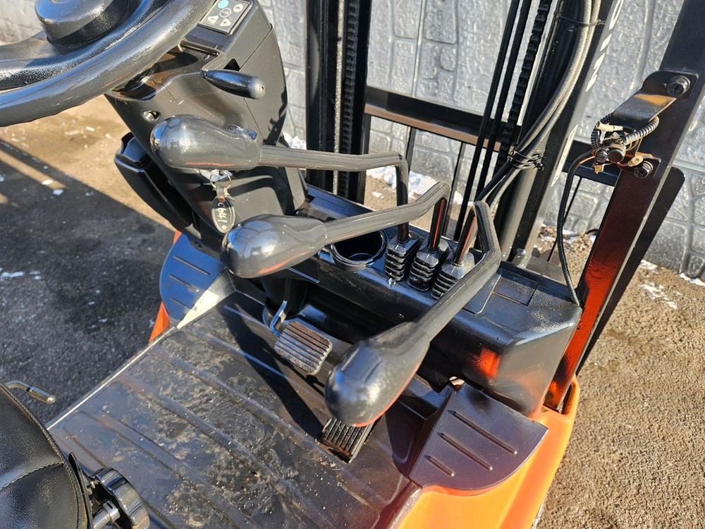 중고지게차 니찌유 FB15PN-75-300RF 전동 1.5톤 좌식형 지게차 (사이드쉬프트)--5