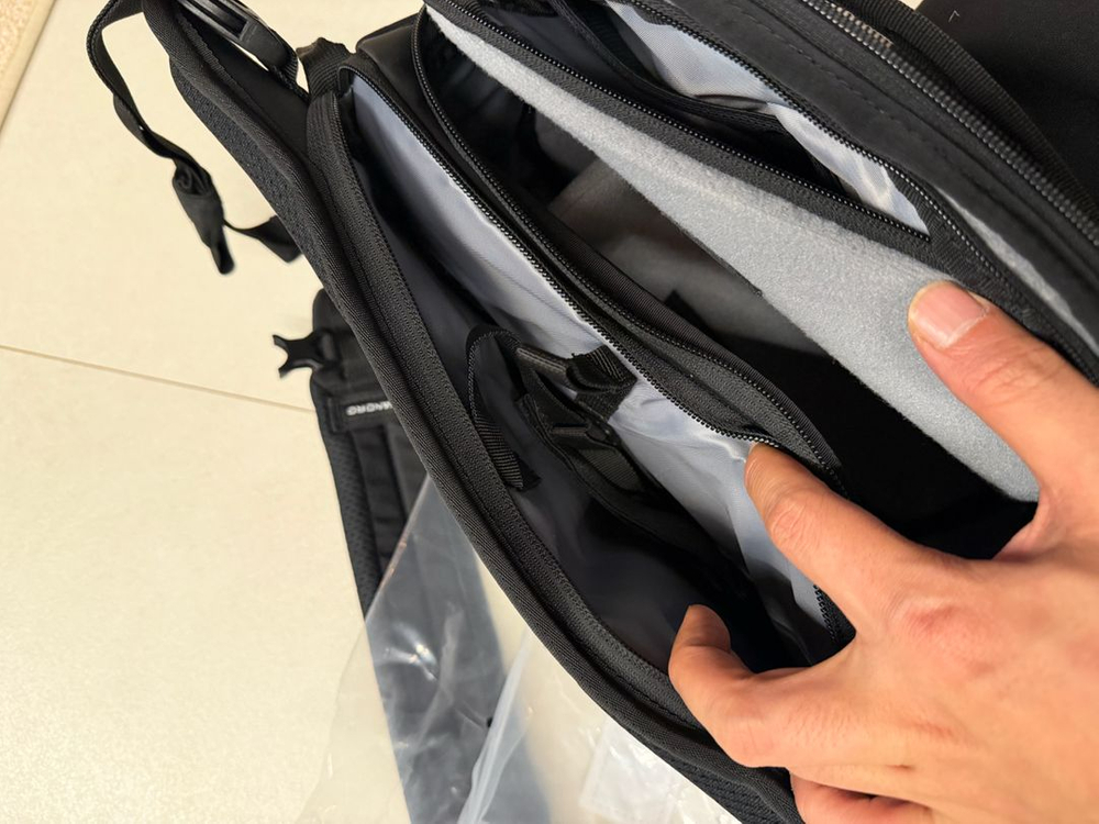 Wandrd 원더드 6L ROGUE 슬링백 V2 팝니다.--2