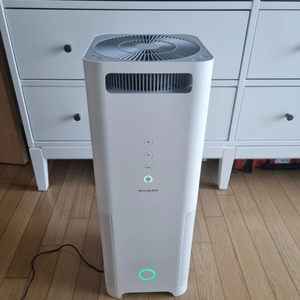 발뮤다공기청정기 이미지