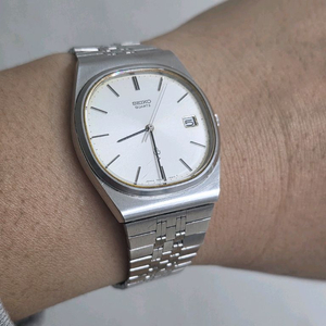 세이코 쿼츠 테레비 빈티지 남성 시계 이미지