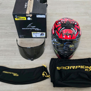 스콜피온 EXO-R1 헬멧