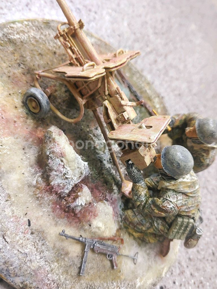 *각종교신가능*대형1/16정밀도색프라모델2WW독일공수부대(팔슈룸예거)비네트작~바람에언덕에서--6