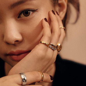 샤넬 코코크러쉬 반지 미니 베이지골드 46