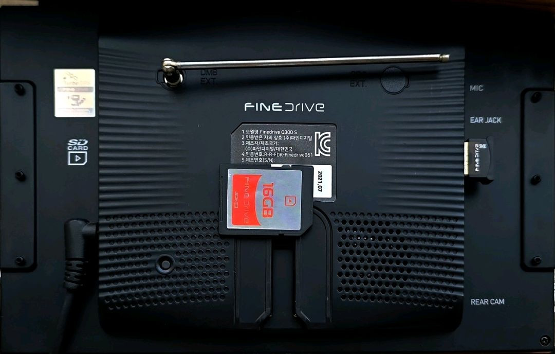 파인드라이브 Q300S 8인치 네비게이션--5