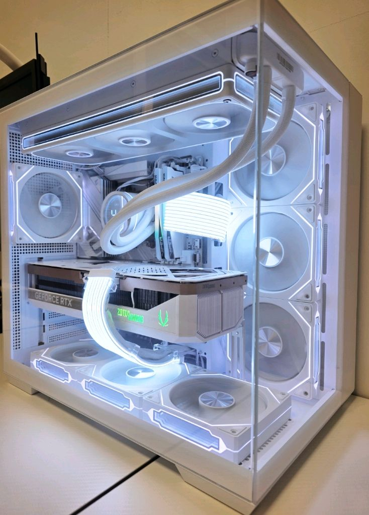 라이젠7 9800X3D RTX5080 솔리드 화이트PC 이미지