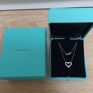 매장가1050만)티파니 하트 다이아 플래티늄 목고리,목걸이(스몰)