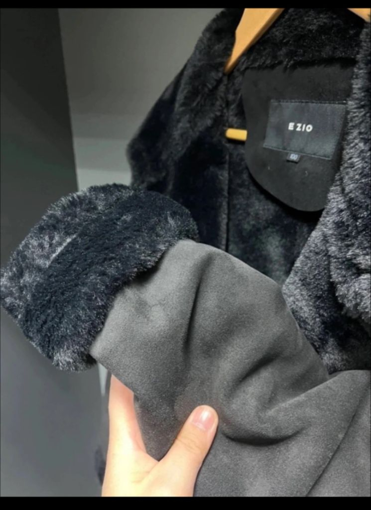 이지오 세미오버 블랙무스탕 100--8