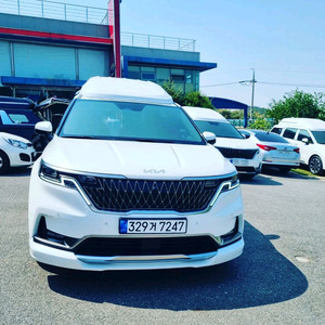 대형 MPV 캠핑카 이미지