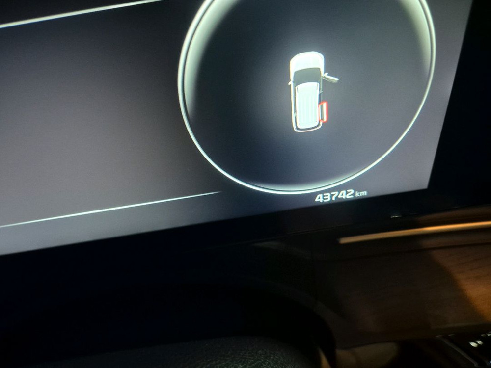 대형 MPV 캠핑카 이미지