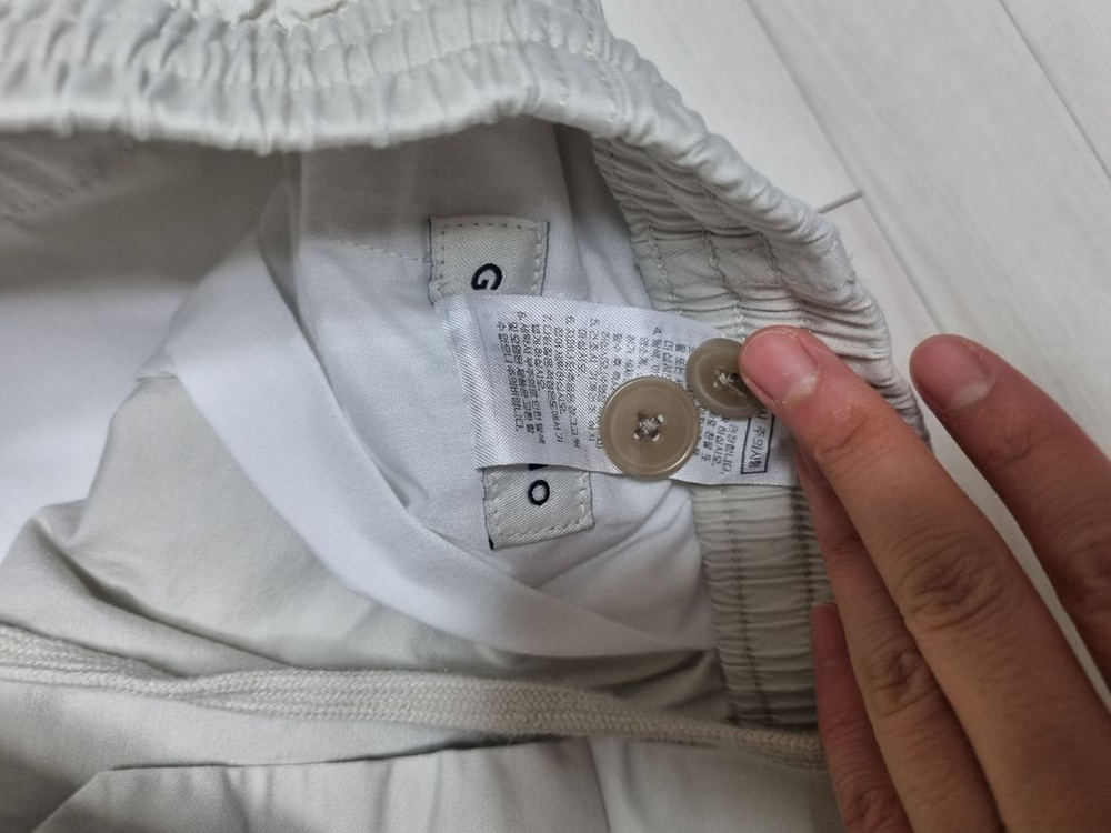 지오다노 남성 아이보리 버뮤다 쇼츠 반바지 M--4