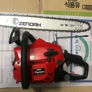 제노아 G3802 엔진톱 팝니다