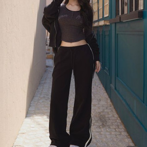 카인다미 제니 트레이닝팬츠 가을버전 블랙