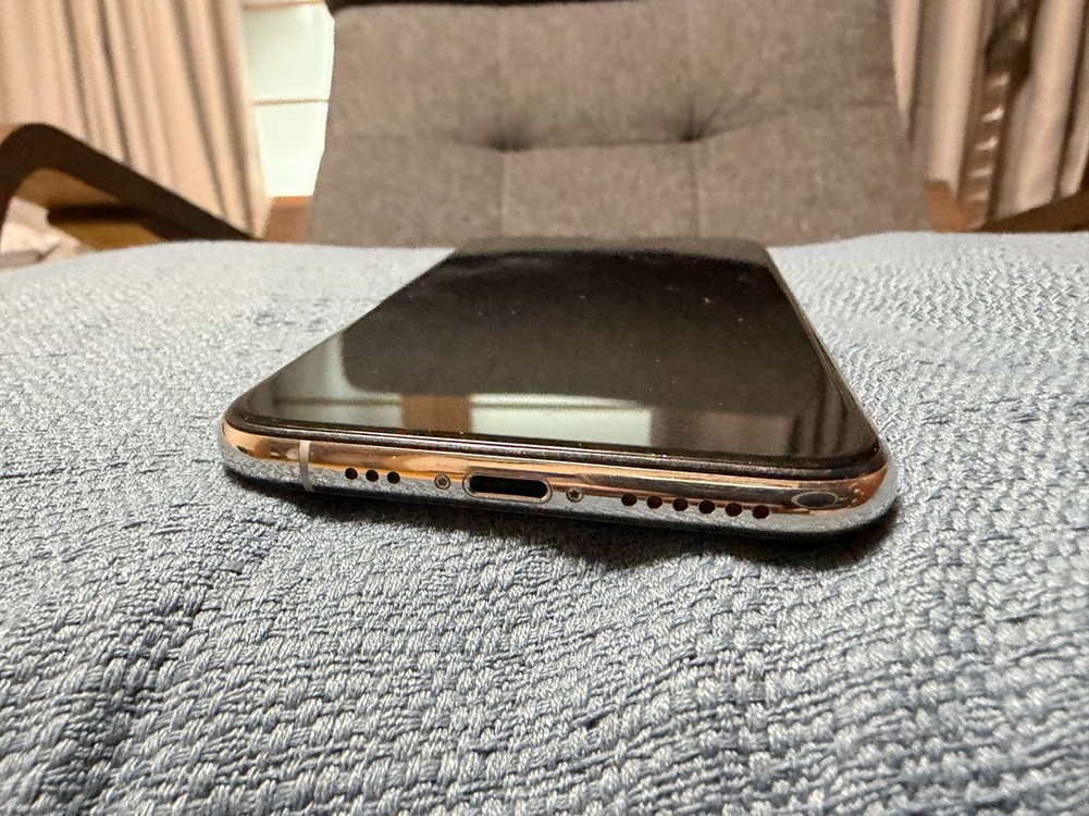 아이폰 XS(256g)--8