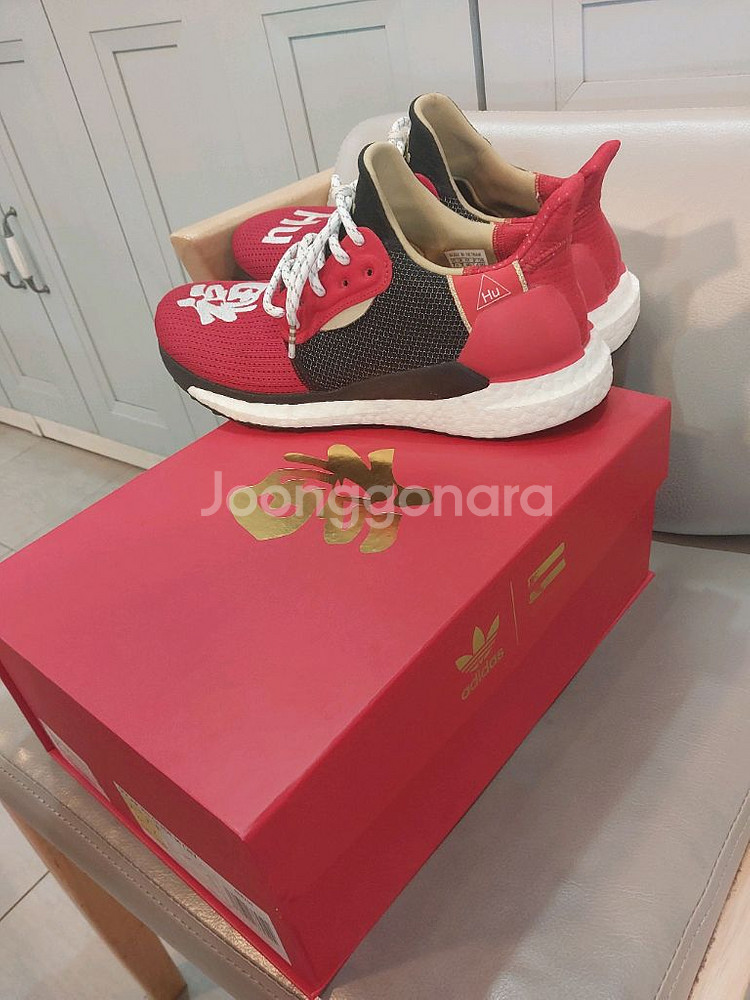 아디다스 x 퍼렐 솔라 Hu 글라이드 M CNY 255mm 택포 69,000원 울트라부스트--6